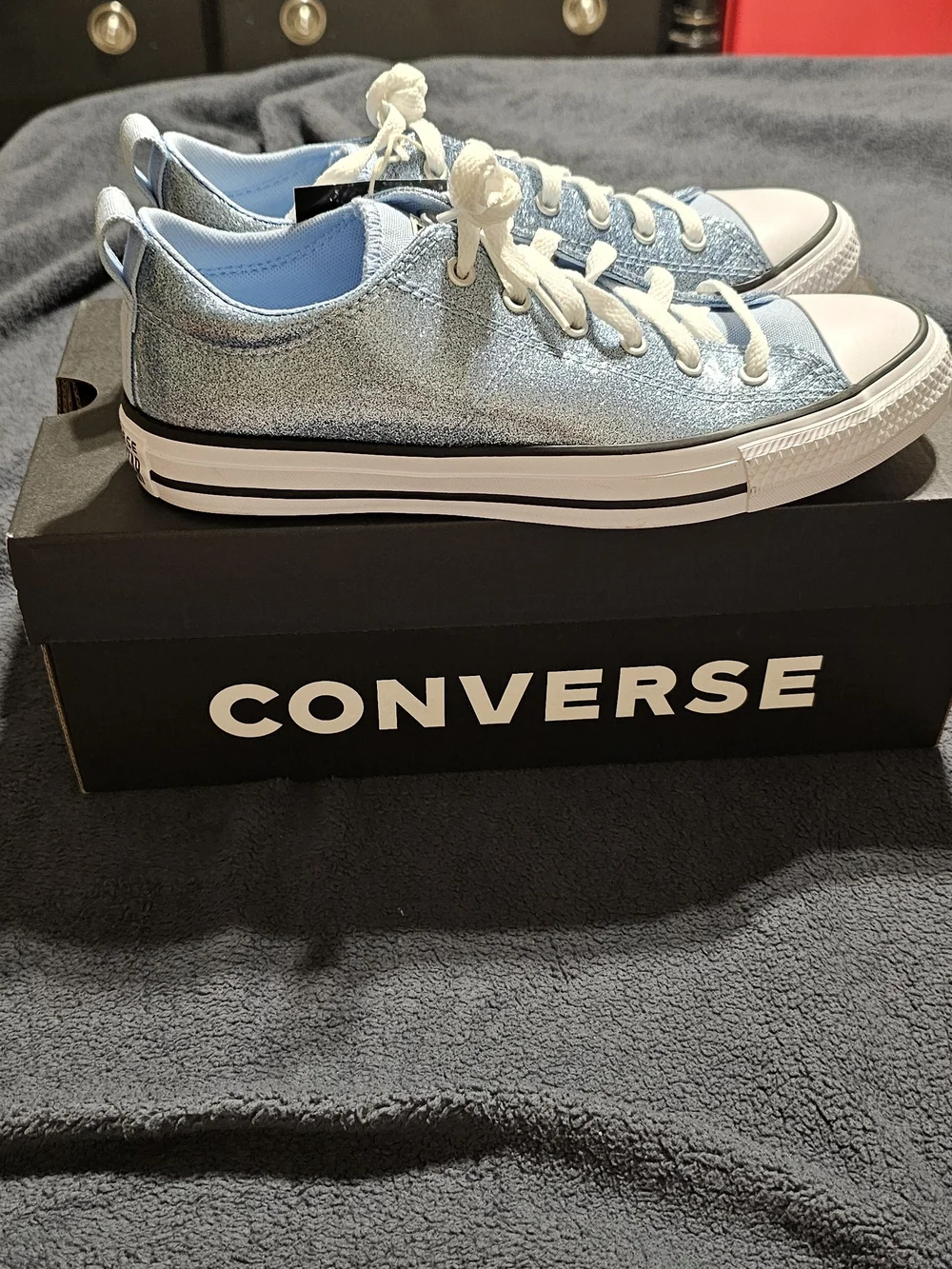 Converse Low Top Sneakers in Light Blue